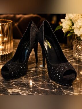 Marc Fisher Black Rhinestone Peep Toe Platform Heels Size 7 Glam Pumps